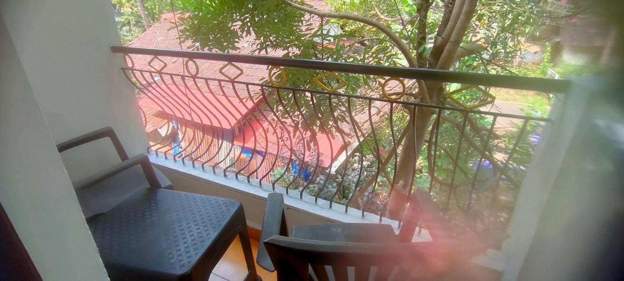 Jes Guest House Majorda Exterior foto
