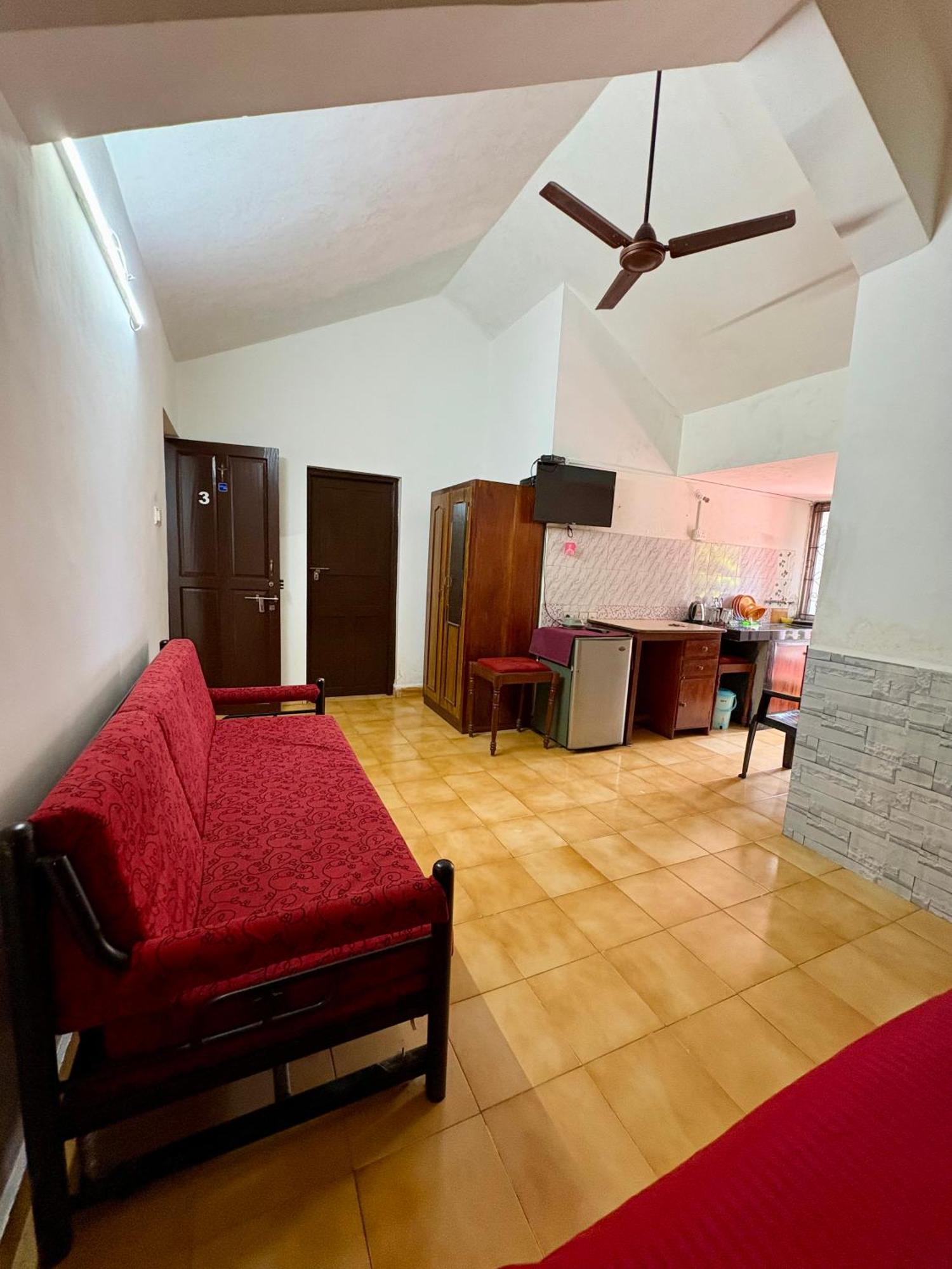 Jes Guest House Majorda Exterior foto