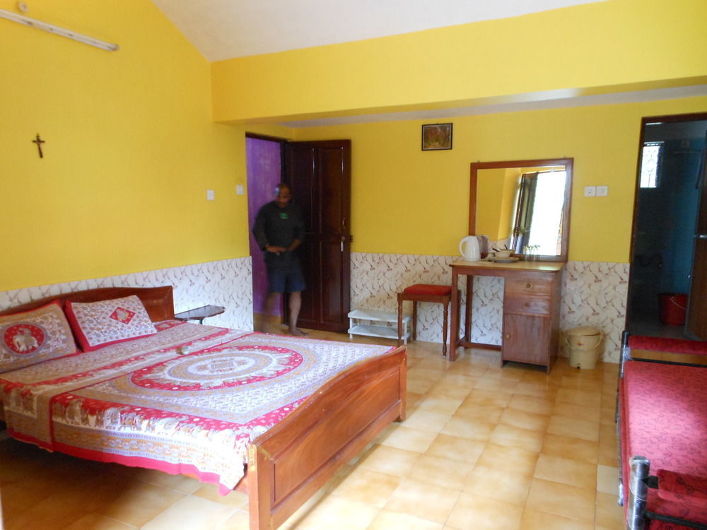 Jes Guest House Majorda Exterior foto