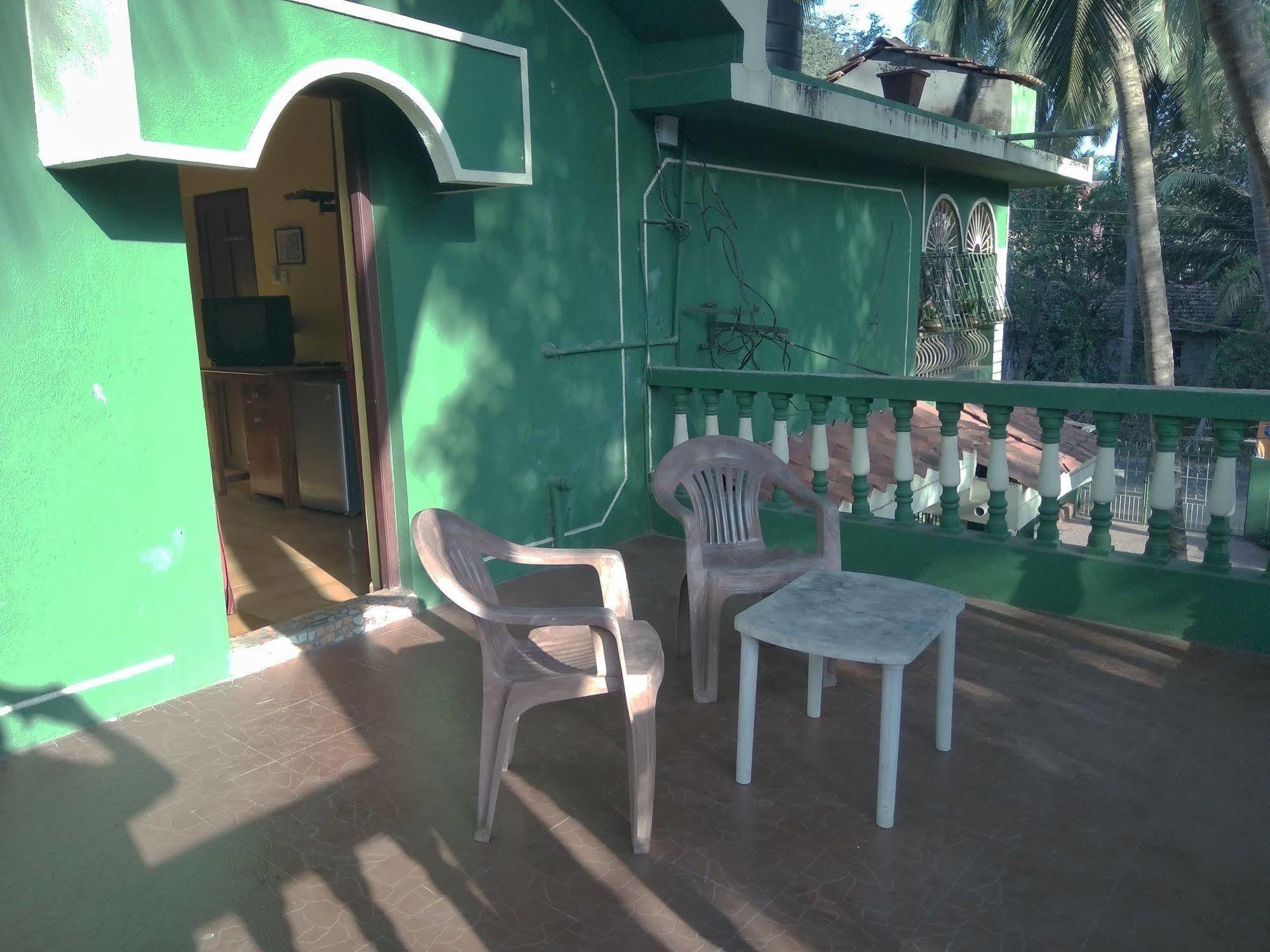 Jes Guest House Majorda Exterior foto